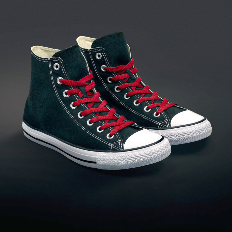 black converse with red laces